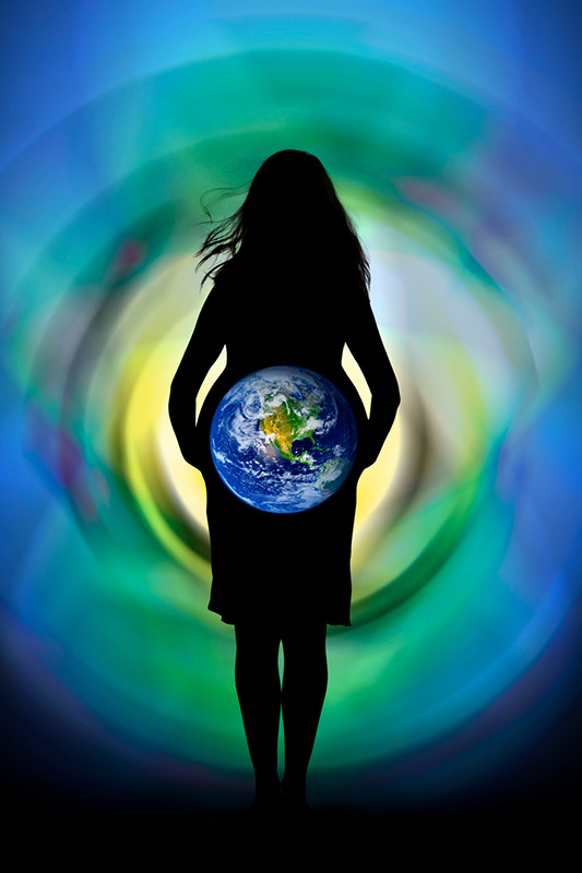 Planeta nas mãos de uma senhora