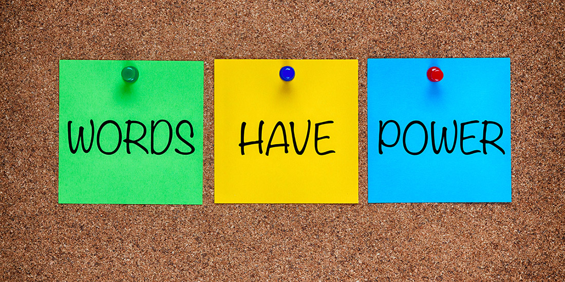 Dar com uma mão e tirar com a outra